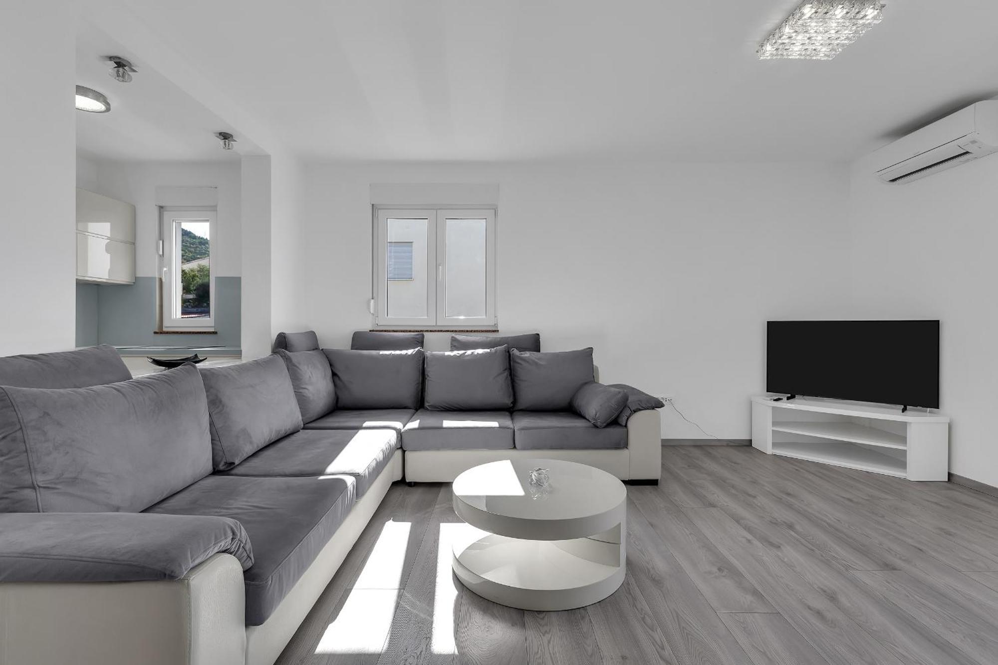 Sea View Apartments Dammi With Free Parking Makarska Buitenkant foto